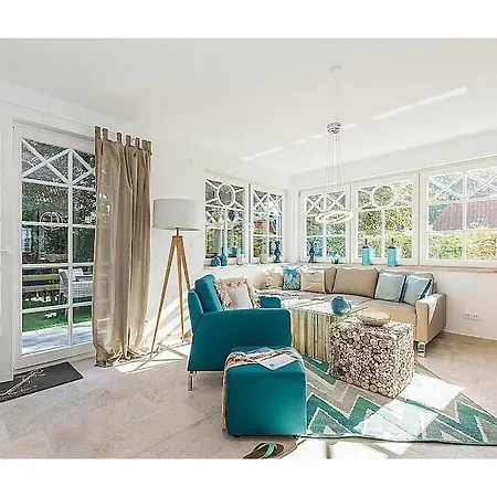 Baltic Sea House Seagrass Fireplace *