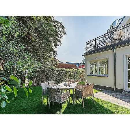 Baltic Sea House Seagrass Fireplace *